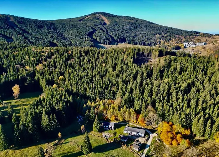 Przyjacielowka Miejsce Ciszy Czarna Gora Sienna Janowa Gora Апартаменты Строне-Слёнске